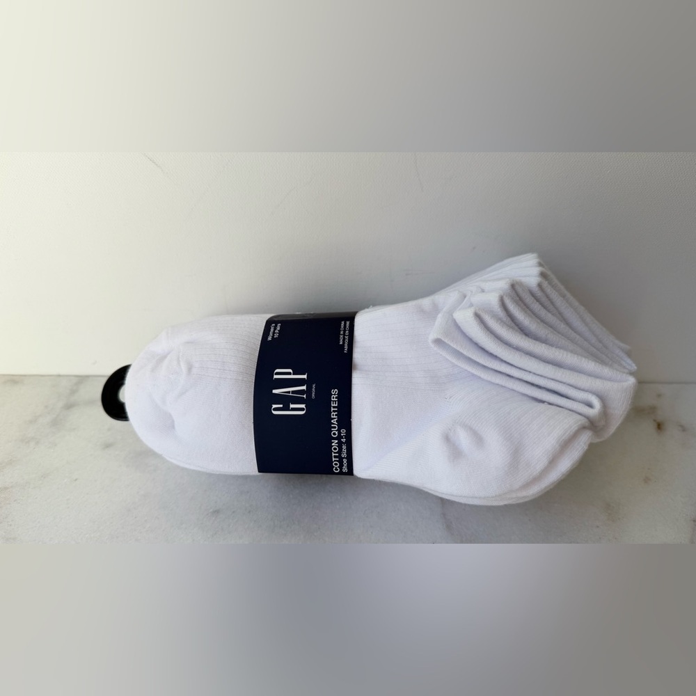 GAP White Cotton Quarter Socks - Pack of 10 - Picture 2 of 9